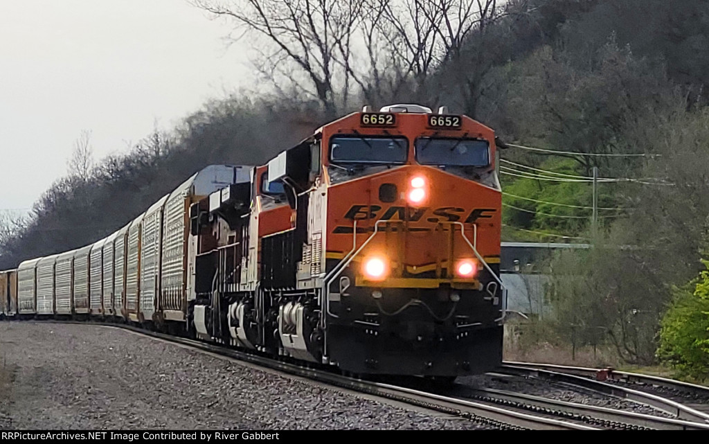 BNSF 6652